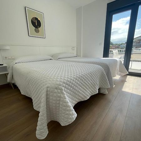 Hostal Montevideo Beachfront Nigrán Dış mekan fotoğraf