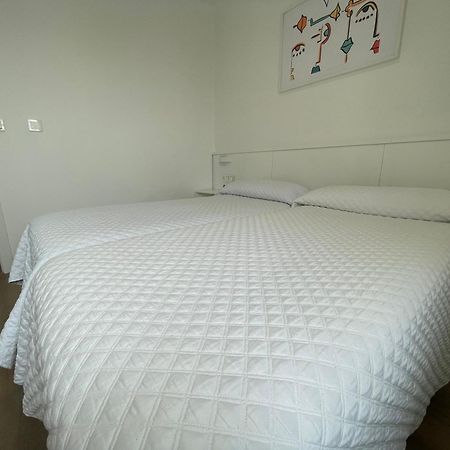 Hostal Montevideo Beachfront Nigrán Dış mekan fotoğraf