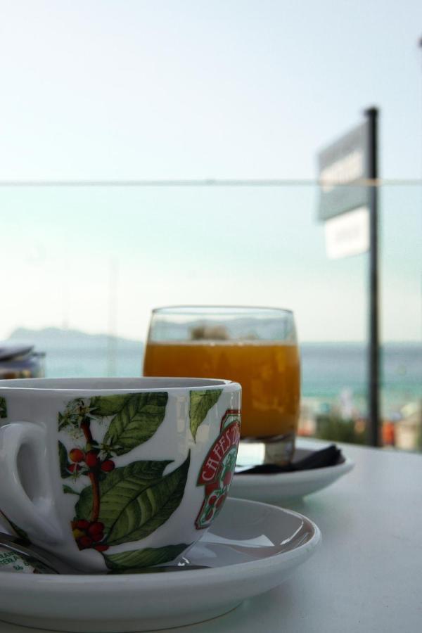 Hostal Montevideo Beachfront Nigrán Dış mekan fotoğraf