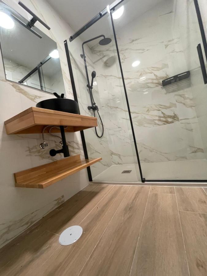 Hostal Montevideo Beachfront Nigrán Dış mekan fotoğraf