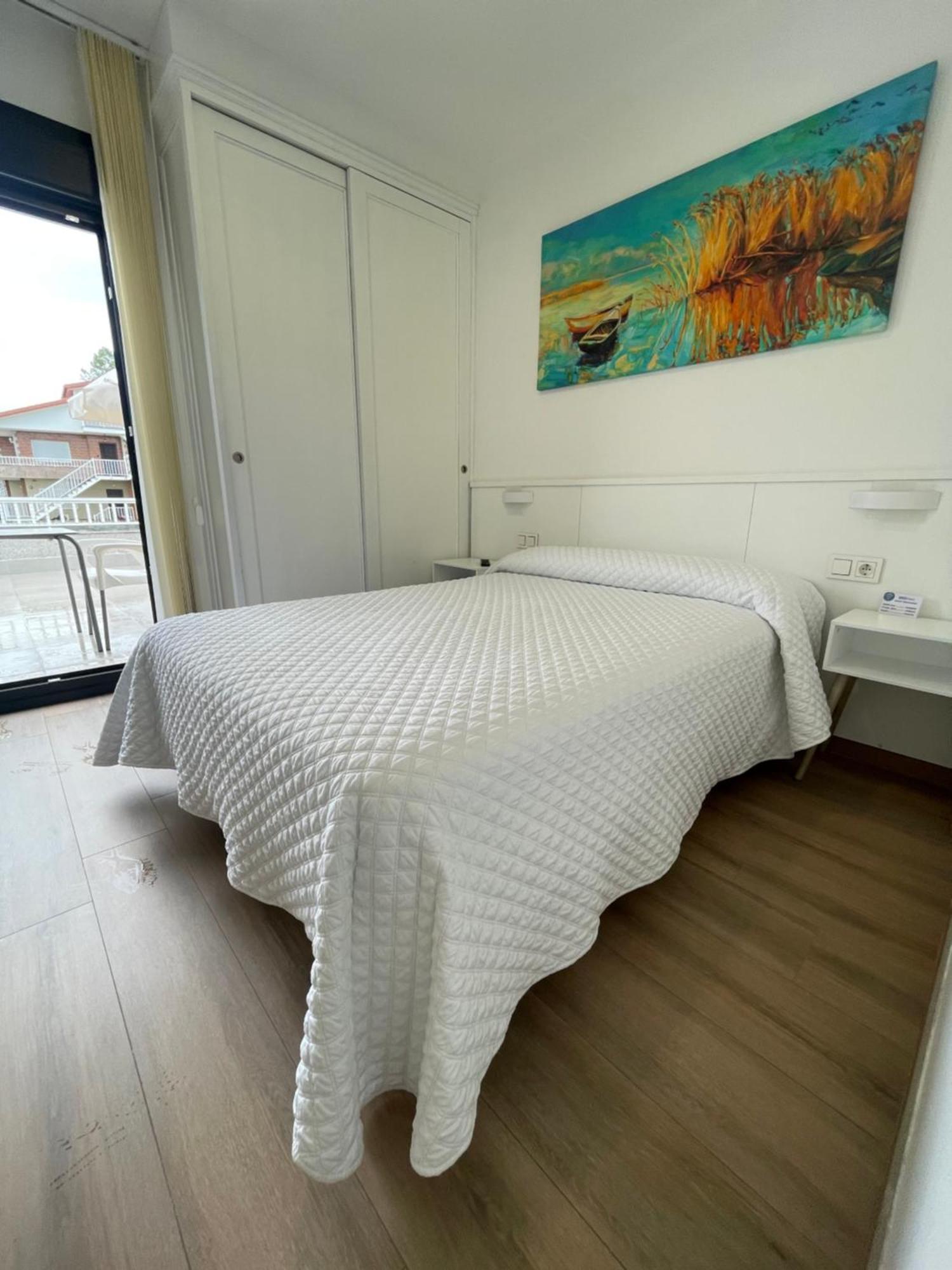 Hostal Montevideo Beachfront Nigrán Dış mekan fotoğraf