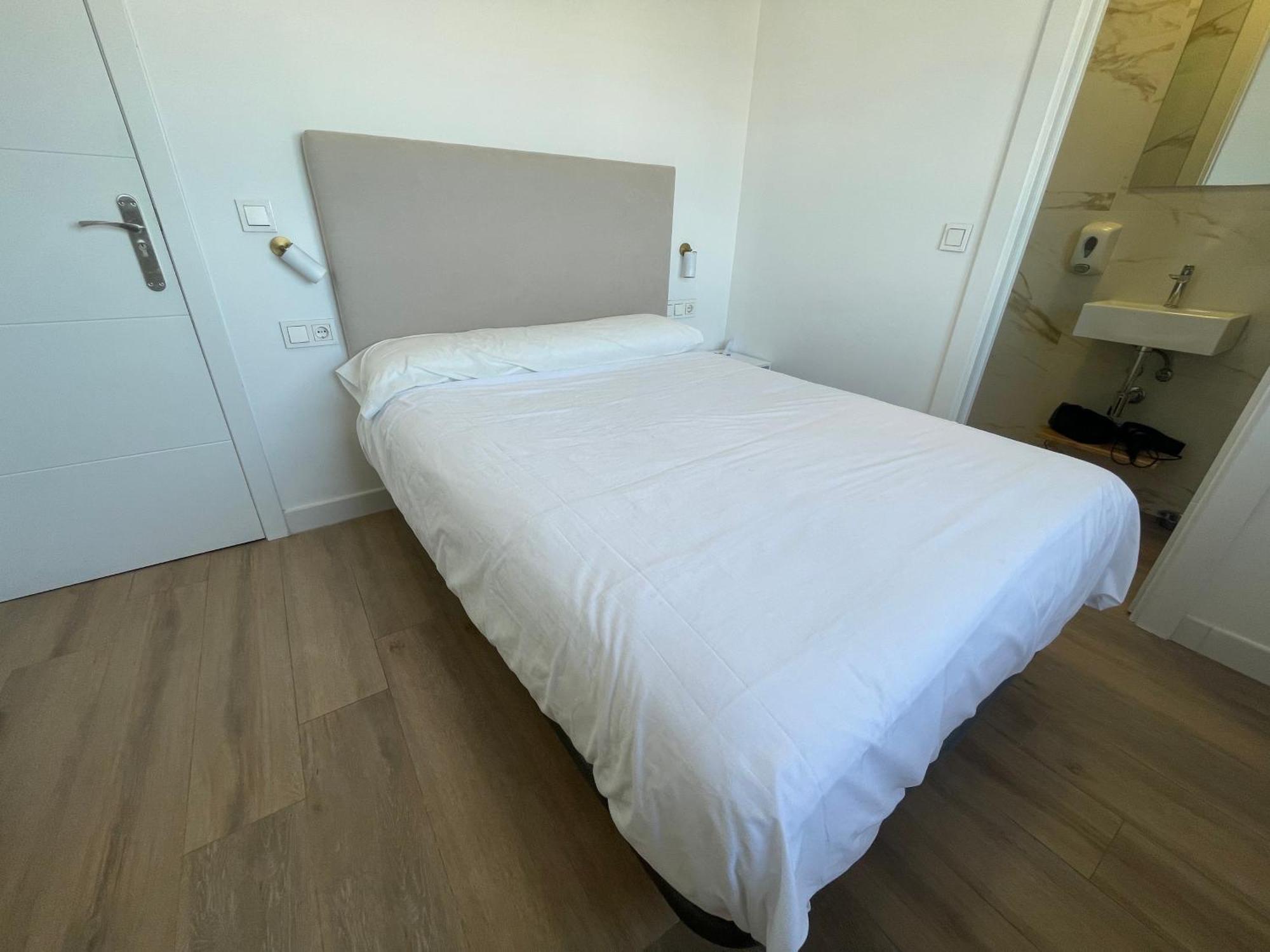 Hostal Montevideo Beachfront Nigrán Dış mekan fotoğraf