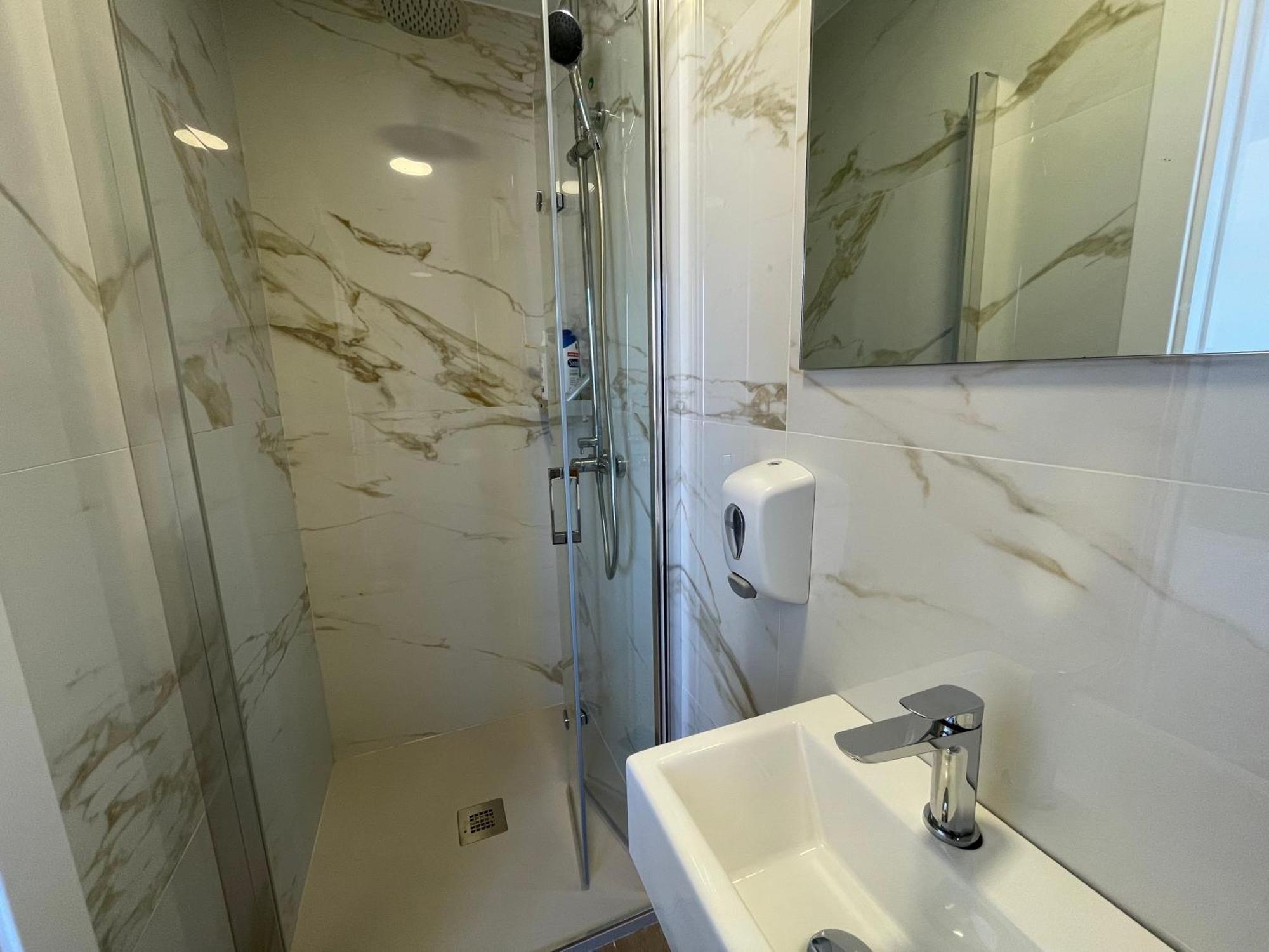 Hostal Montevideo Beachfront Nigrán Dış mekan fotoğraf