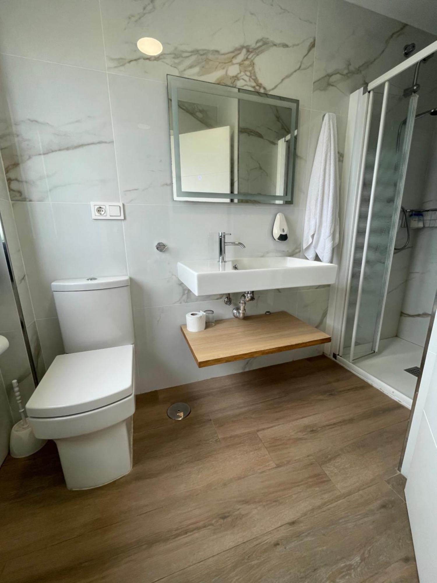 Hostal Montevideo Beachfront Nigrán Dış mekan fotoğraf